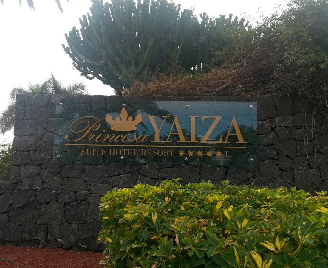rotulos de cristal anuncios luminosos las palmas 3